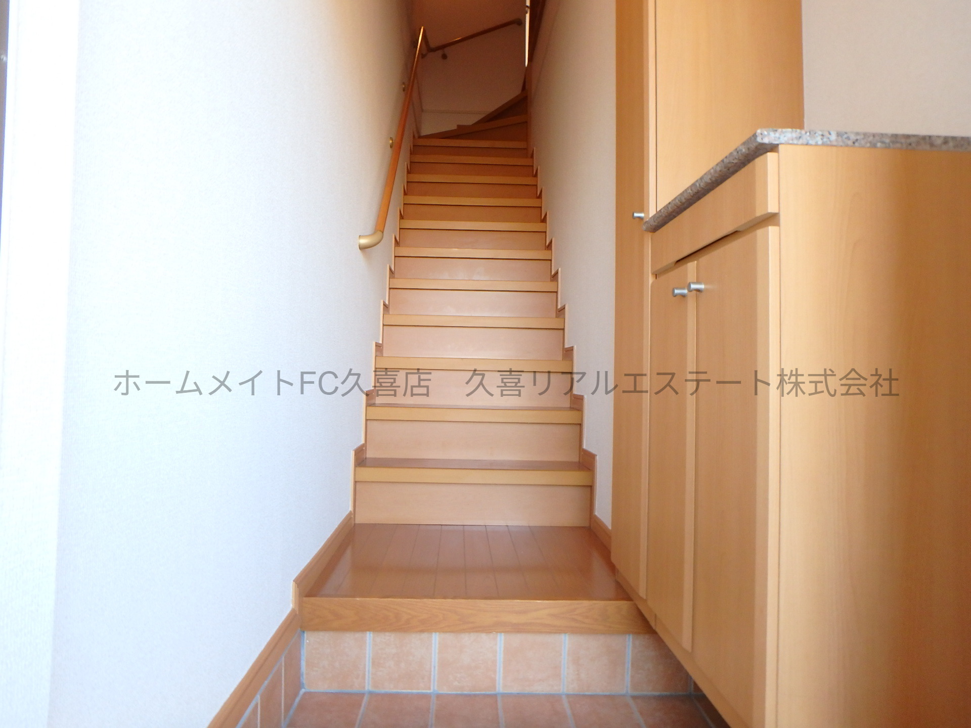 玄関　同建物別号室