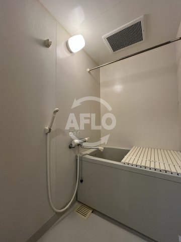 バス・シャワールーム　第15関根マンション　浴室