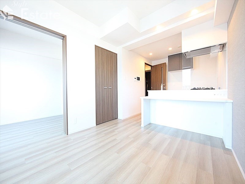 居室・リビング　内装