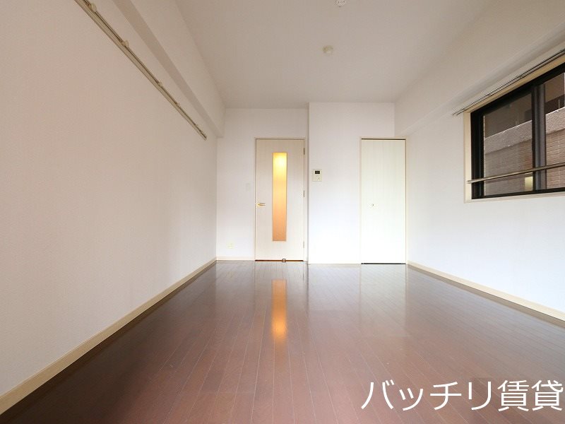 居室・リビング　写真は別号数の為、現状優先となります。