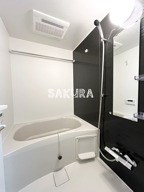 バス・シャワールーム　日々の疲れを癒すお風呂です♪