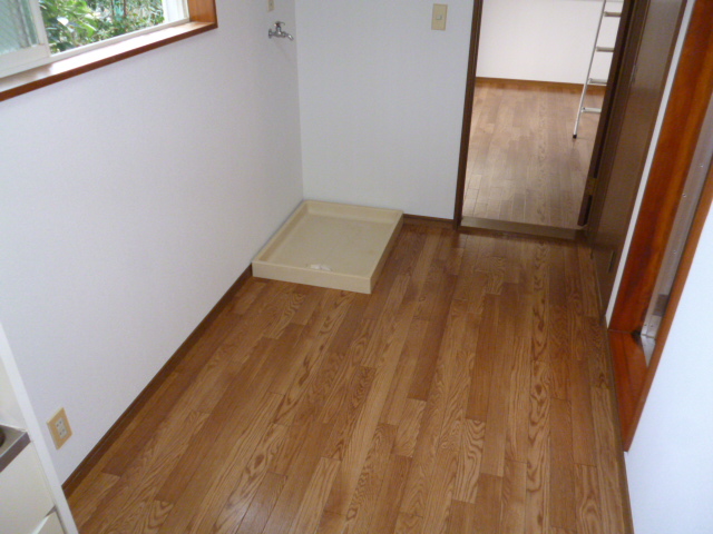 洗面設備　室内洗濯機置場はやっぱり人気。