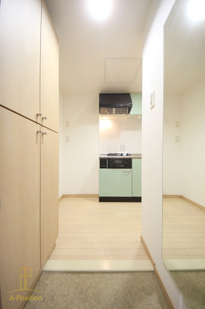 玄関　ディオレクレスト東心斎橋