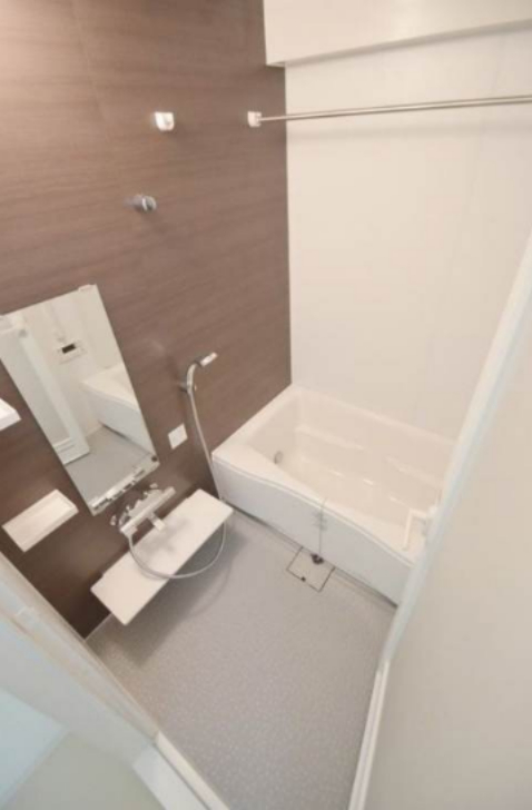 バス・シャワールーム　清潔な浴室！