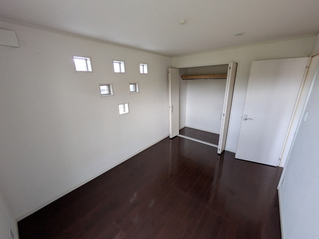 その他部屋・スペース　明るい印象のお部屋です