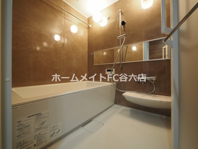 バス・シャワールーム