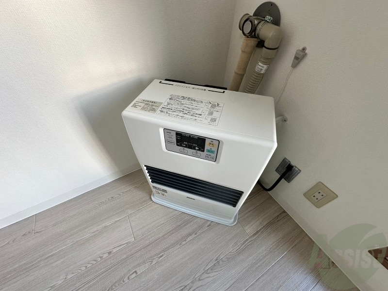 その他設備　灯油暖房です。札幌の寒い冬もこれで大丈夫！