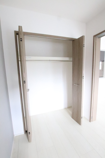 収納　※他号室参考写真です★過去募集時の写真です