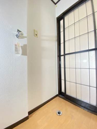 その他設備　洗濯機置き場