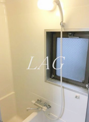 バス・シャワールーム　お風呂です。