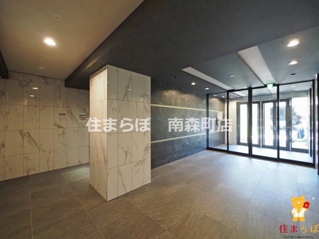 エントランス　共用部の印象も大切に