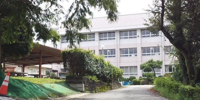 中学校　多治見市立平和中学校（中学校）まで1115m