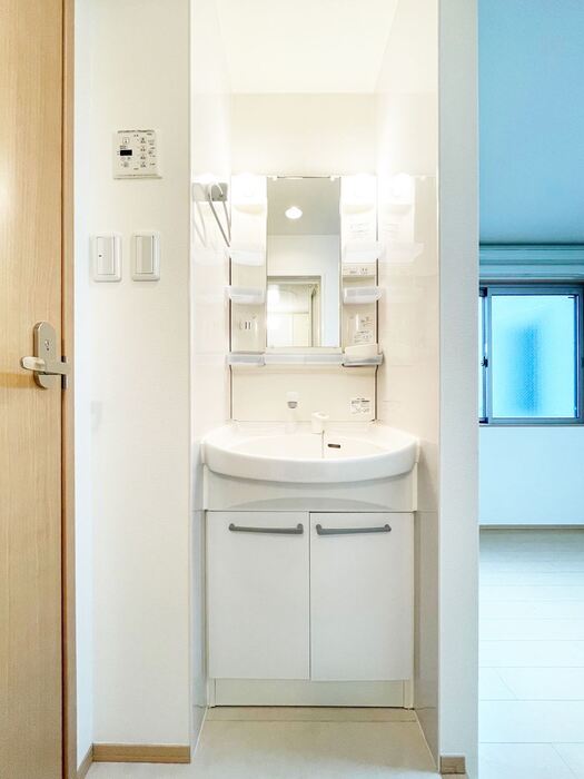 洗面設備　☆嬉しい独立洗面台☆