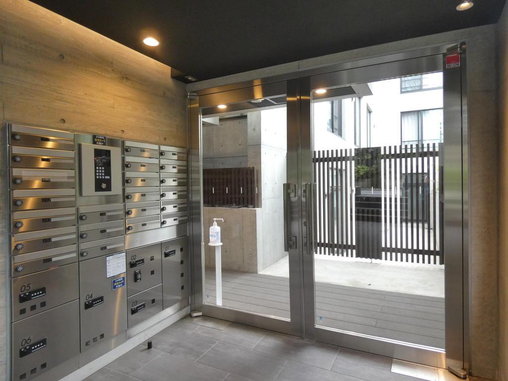 エントランス　エントランス