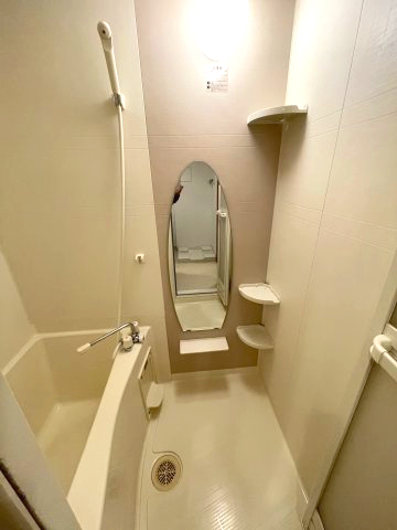 バス・シャワールーム　(参考)同マンション他部屋の写真