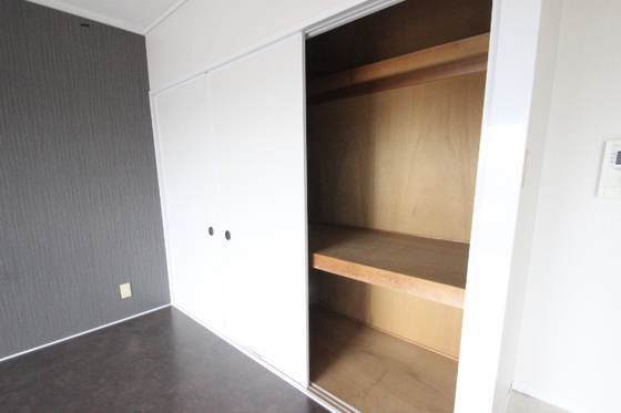 収納　※別部屋の写真です