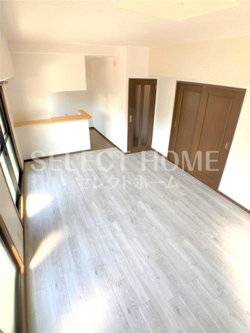 居室・リビング　リビングです 同型タイプ