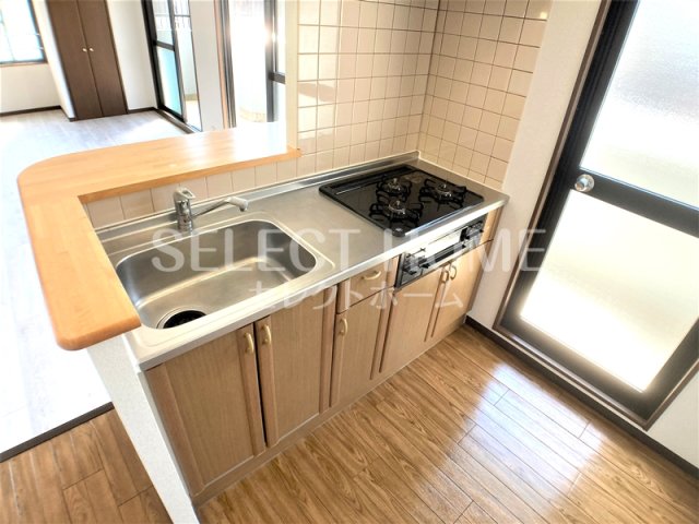 キッチン　きれいなキッチンです 同型タイプ