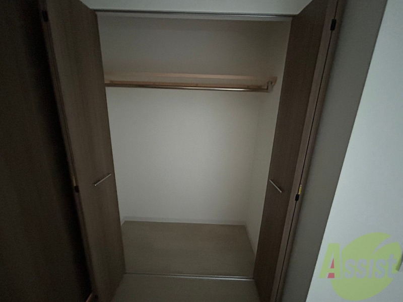 収納　寝室の収納になります。広々としてたくさん収納できます。