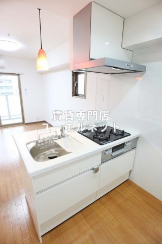 キッチン　システムキッチンで毎日の料理を楽しく♪