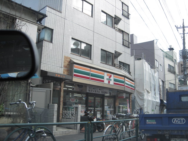 コンビニ　セブンイレブン 南千住7丁目店（コンビニ）まで395m