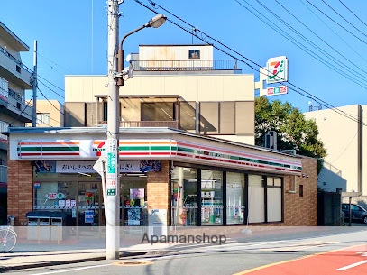 コンビニ　セブン－イレブン亀戸３丁目店（コンビニ）まで181m