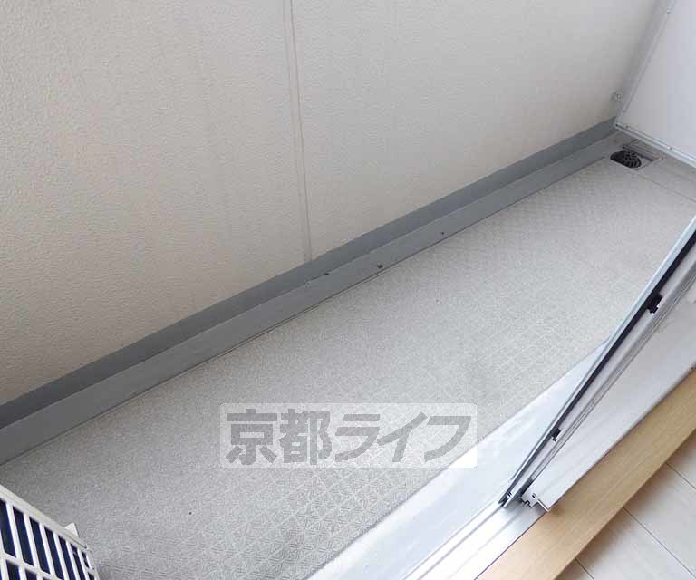 バルコニー　広々としたバルコニーです。