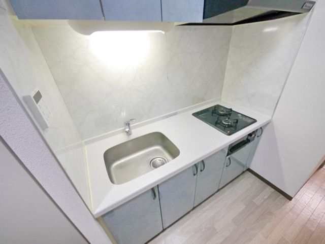 キッチン　※別部屋参考写真です