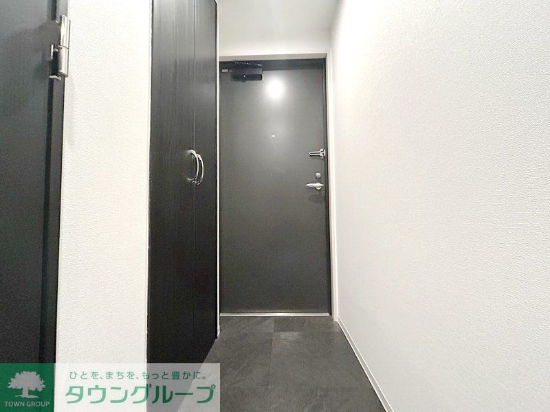 玄関　お部屋探しは株式会社　タウンハウジング　までお気軽にお問合…