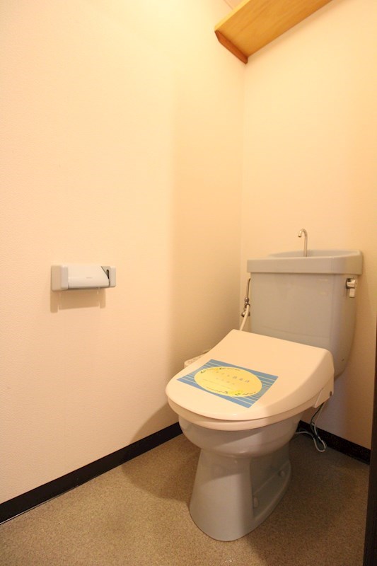 トイレ　別部屋参考画像