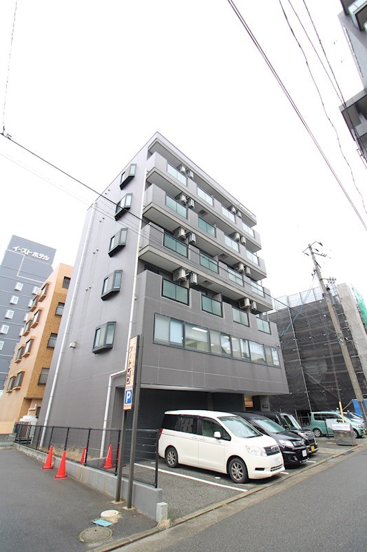 建物外観　新潟駅まで徒歩14分☆