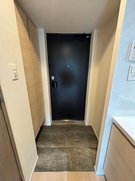 玄関　初期費用分割可★ご希望の場所まで無料送迎サービス付♪