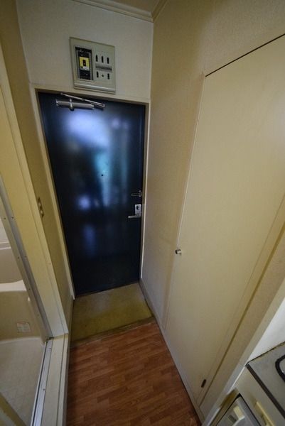 玄関　収納付き玄関