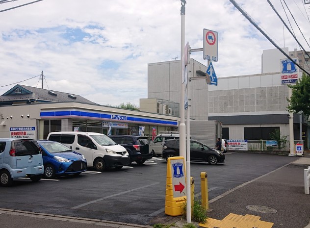 コンビニ　ローソン 町田原町田五丁目店（コンビニ）まで287m