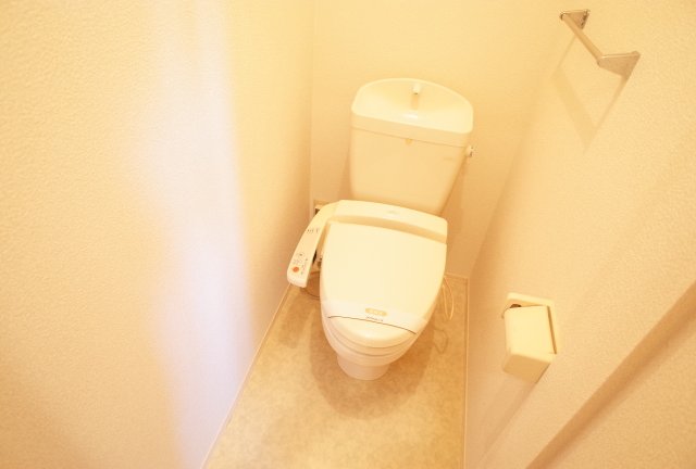 トイレ　ウォシュレット