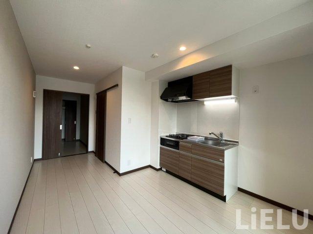 居室・リビング　201号室のお写真になります