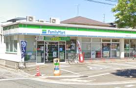 コンビニ　ファミリーマート 福岡鳥飼三丁目店（コンビニ）まで546m
