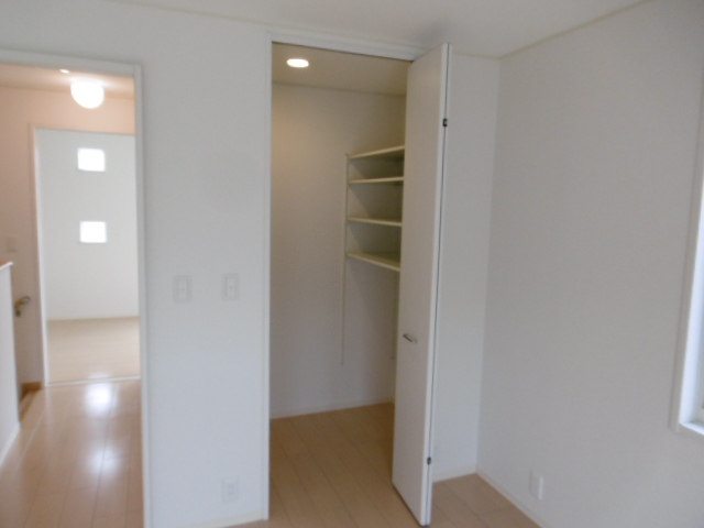 収納　クローゼット