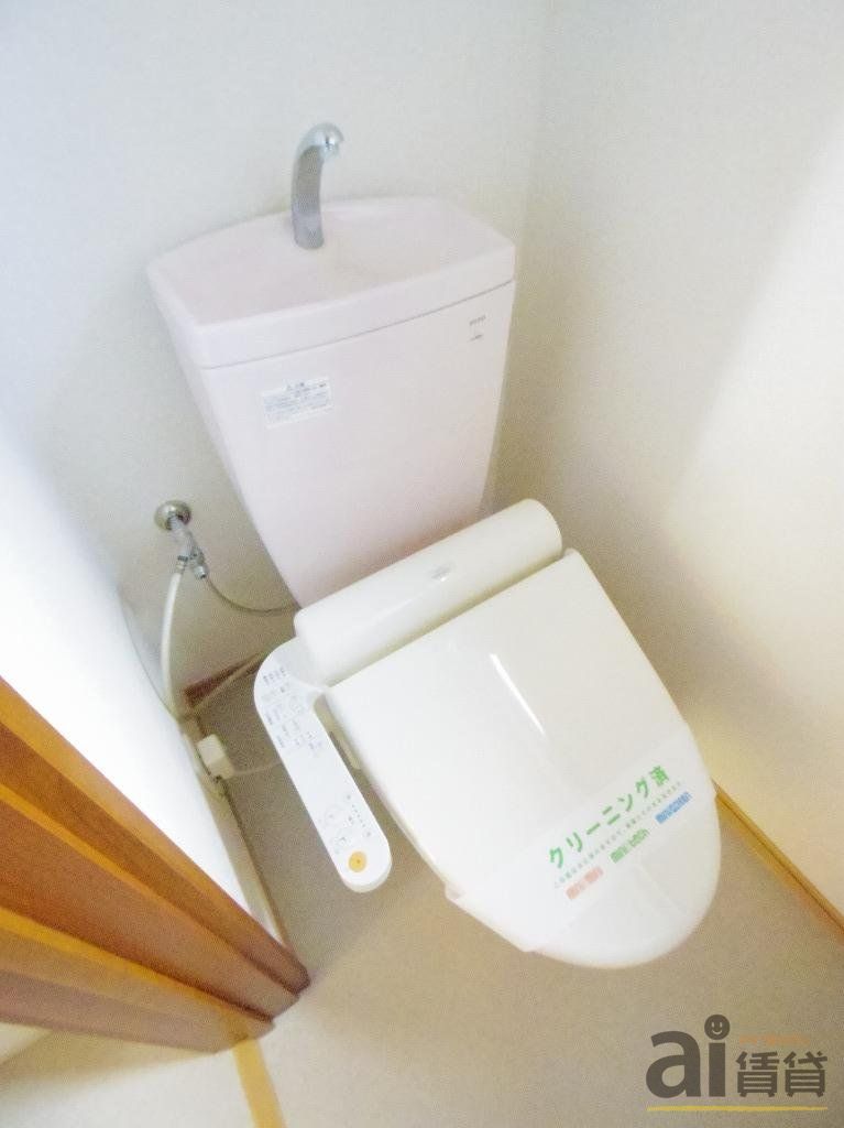 トイレ　※同仕様写真