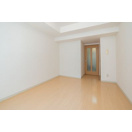 居室・リビング　別号室参考写真