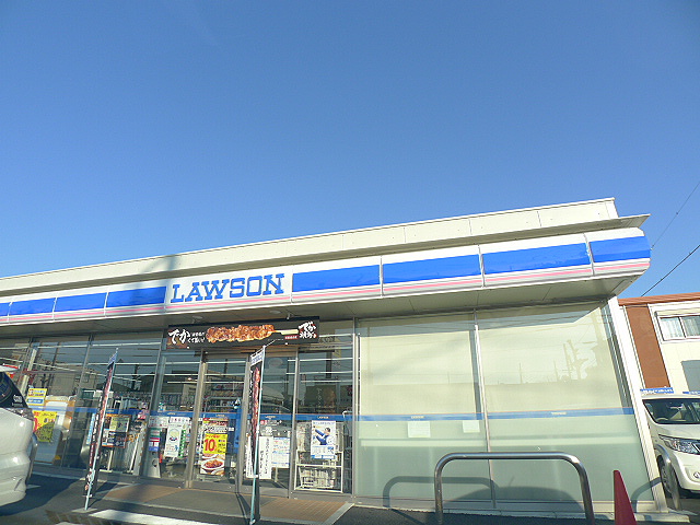 コンビニ　LAWSON(ローソン) 東越谷四丁目店（コンビニ）まで202m