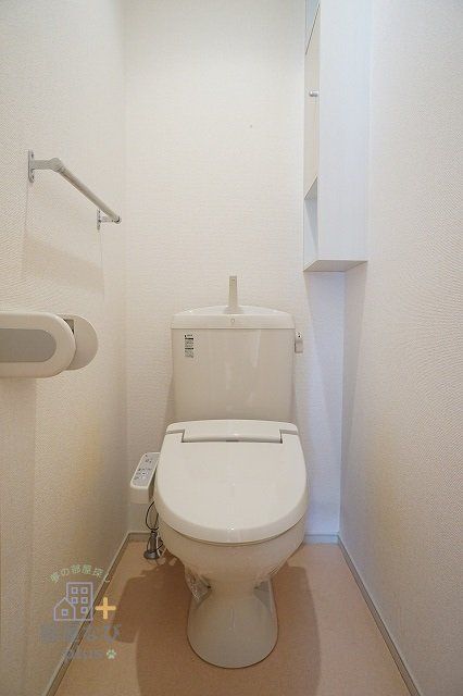 トイレ　※同仕様写真です