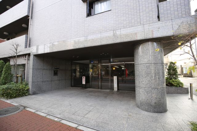 エントランス　エントランス