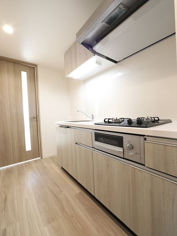 キッチン　システムキッチン（ガス2口グリル付）