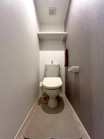 トイレ　モデルルームイメージのため、現況を優先いたします。