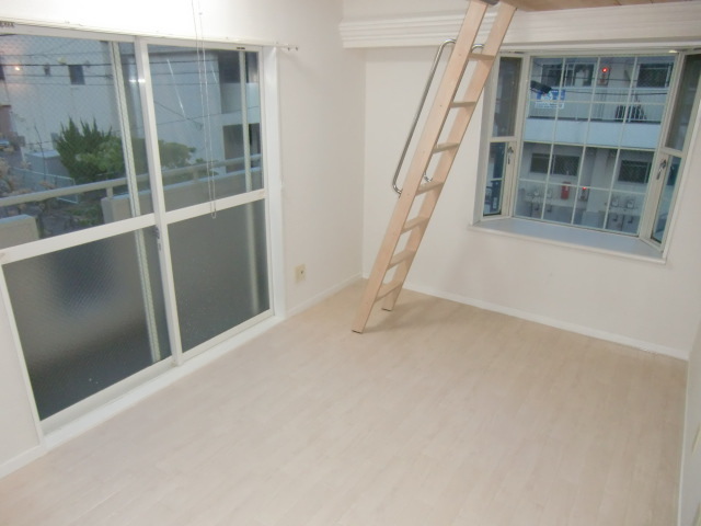 居室・リビング　※別室参考写真