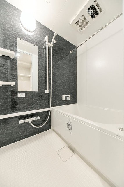 バス・シャワールーム　※写真は同タイプ住戸です。