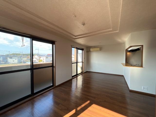 居室・リビング　リビング