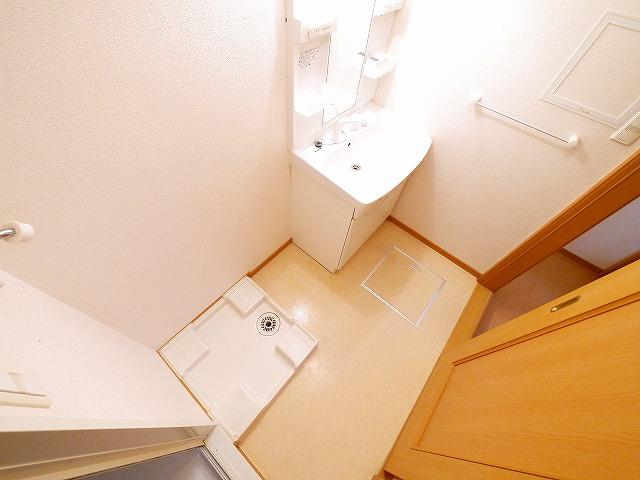 洗面設備　広い洗面スペース