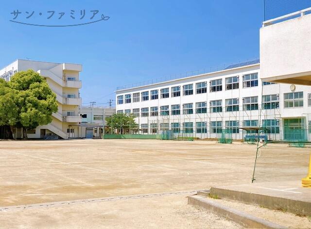 小学校　豊橋市立向山小学校（小学校）まで1013m
